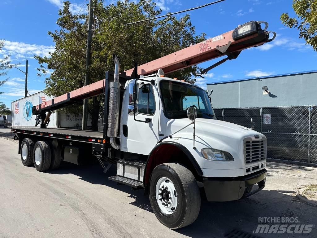 Freightliner M2 Flakbilar