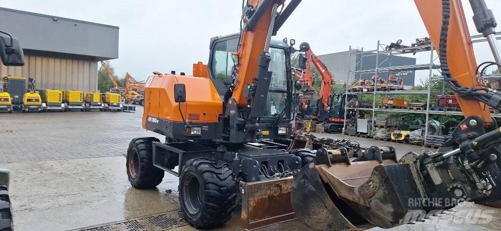 Doosan DX 100 W-7 Hjulgrävare