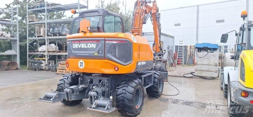 Doosan DX 100 W-7 Hjulgrävare