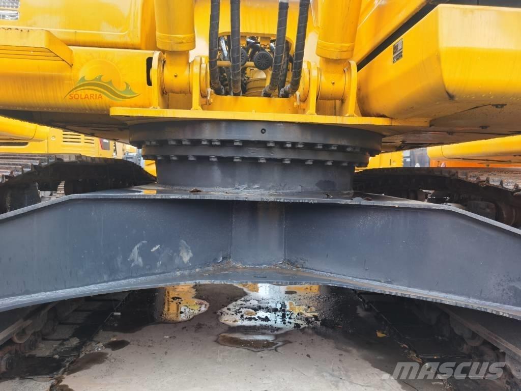 Komatsu PC 200-8 Bandgrävare