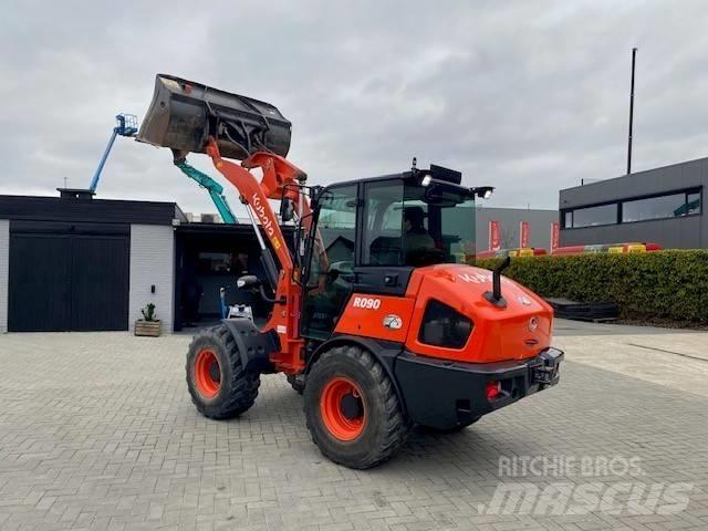 Kubota R 090 Hjullastare
