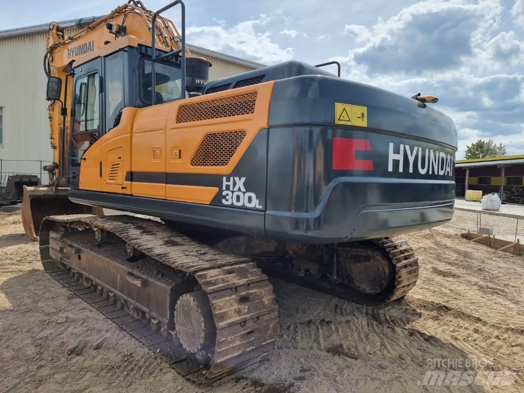 Hyundai HX 300 LC Bandgrävare