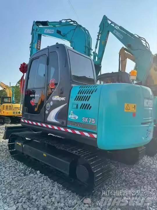 Kobelco SK 75 Bandgrävare