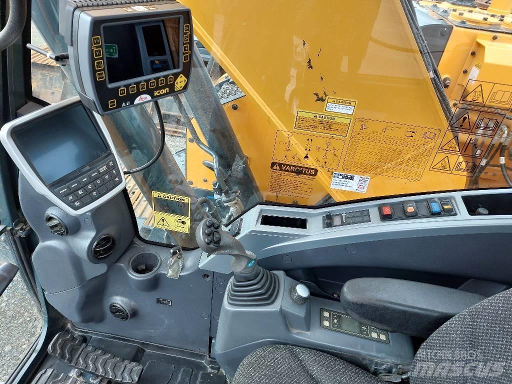 Hyundai HX 235 LCRD Bandgrävare