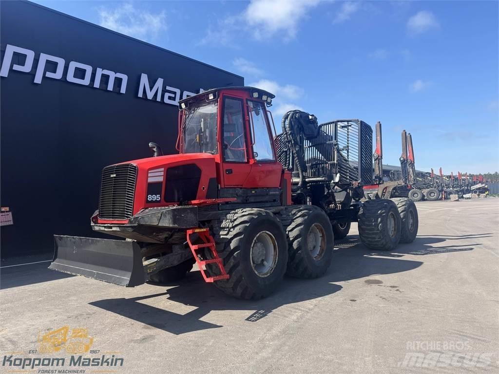 Komatsu 895 Skotare