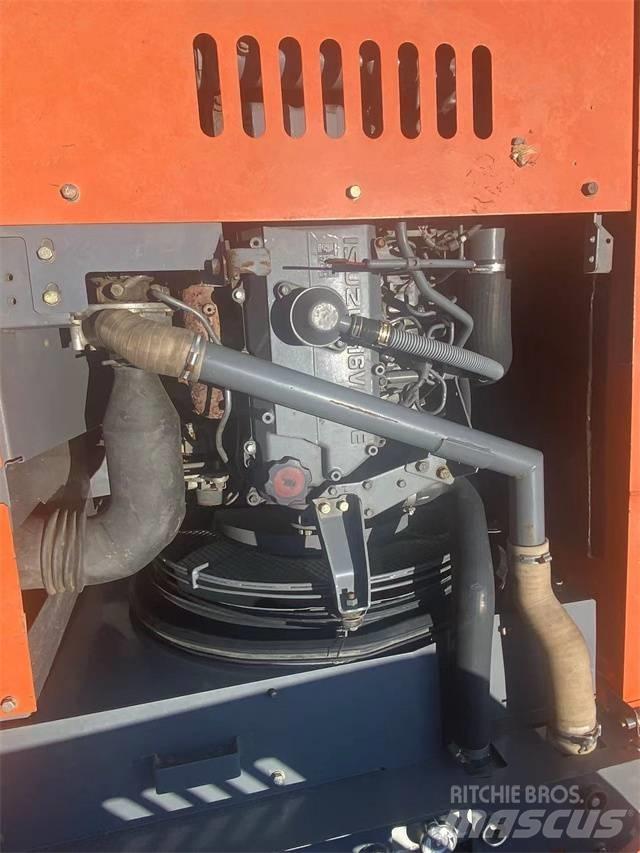 Hitachi ZX200-3G Bandgrävare