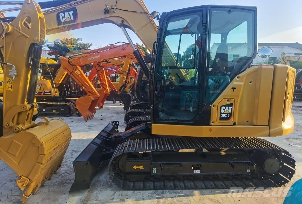 CAT 307.5 Midigrävmaskiner 7t - 12t