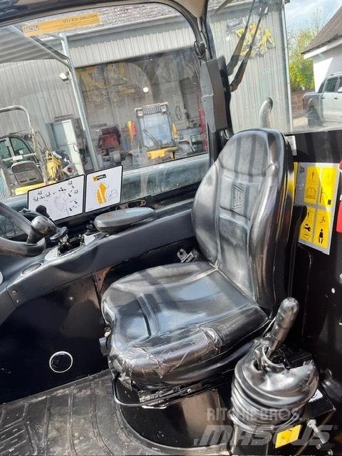 JCB 520-40 Teleskoplastare