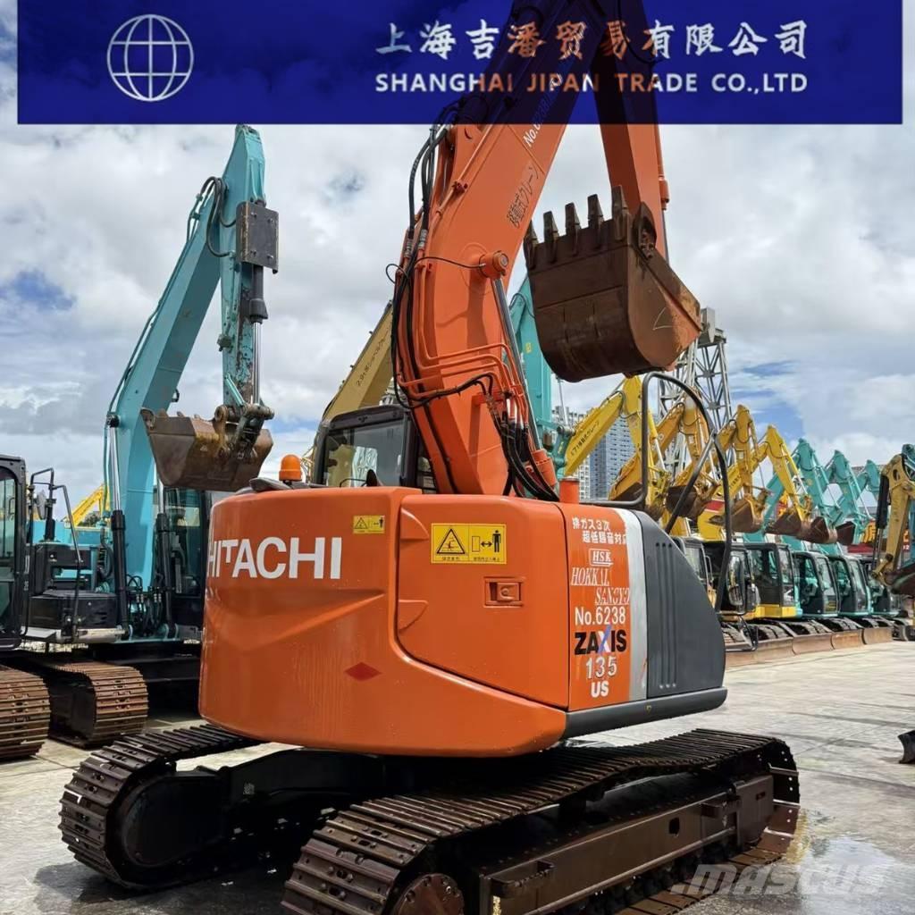 Hitachi ZX 135 Bandgrävare