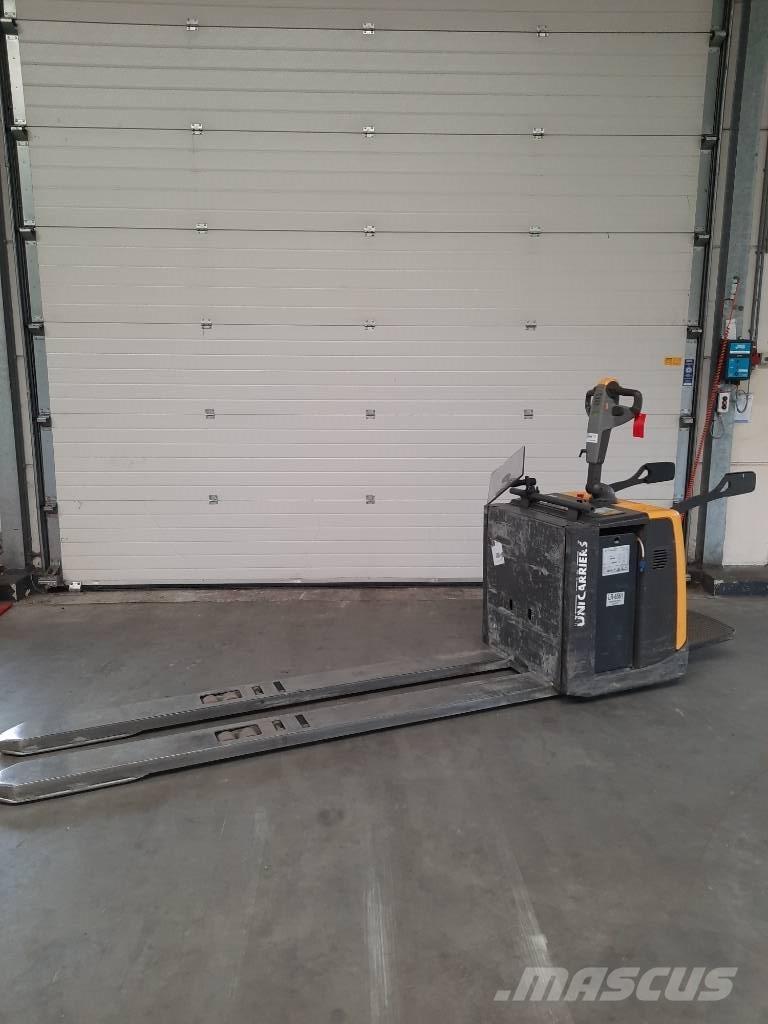 UniCarriers 200PMR Låglyftare med plattform