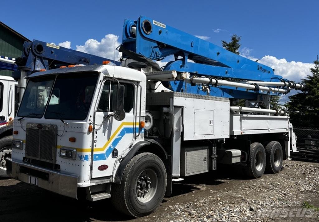 Alliance 33M Lastbilar med betongpump