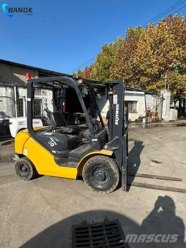 Komatsu FD 30 T-17 Dieselmotviktstruckar