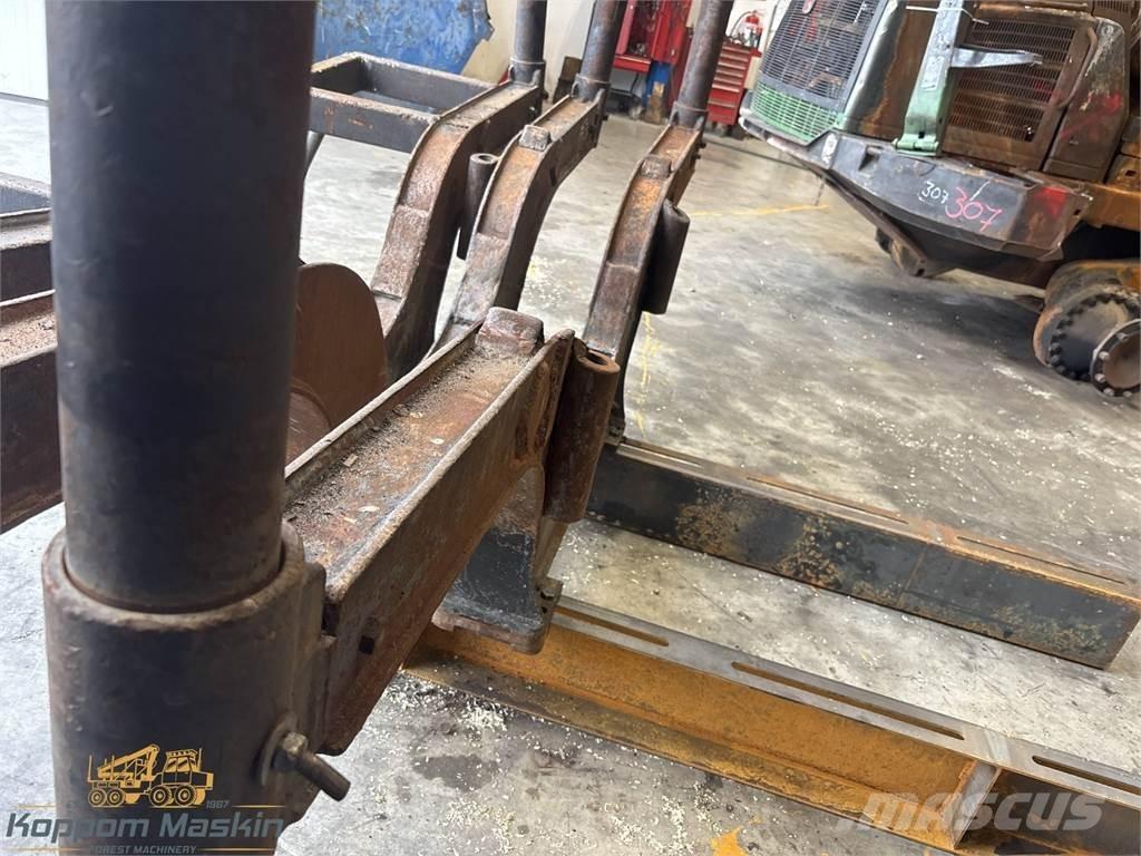 John Deere 1010 Redskap till skogsmaskiner