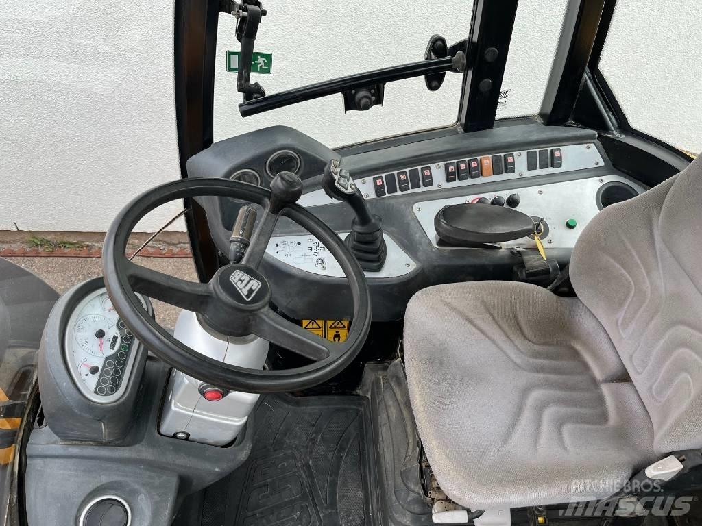 JCB TM 220 Teleskoplastare