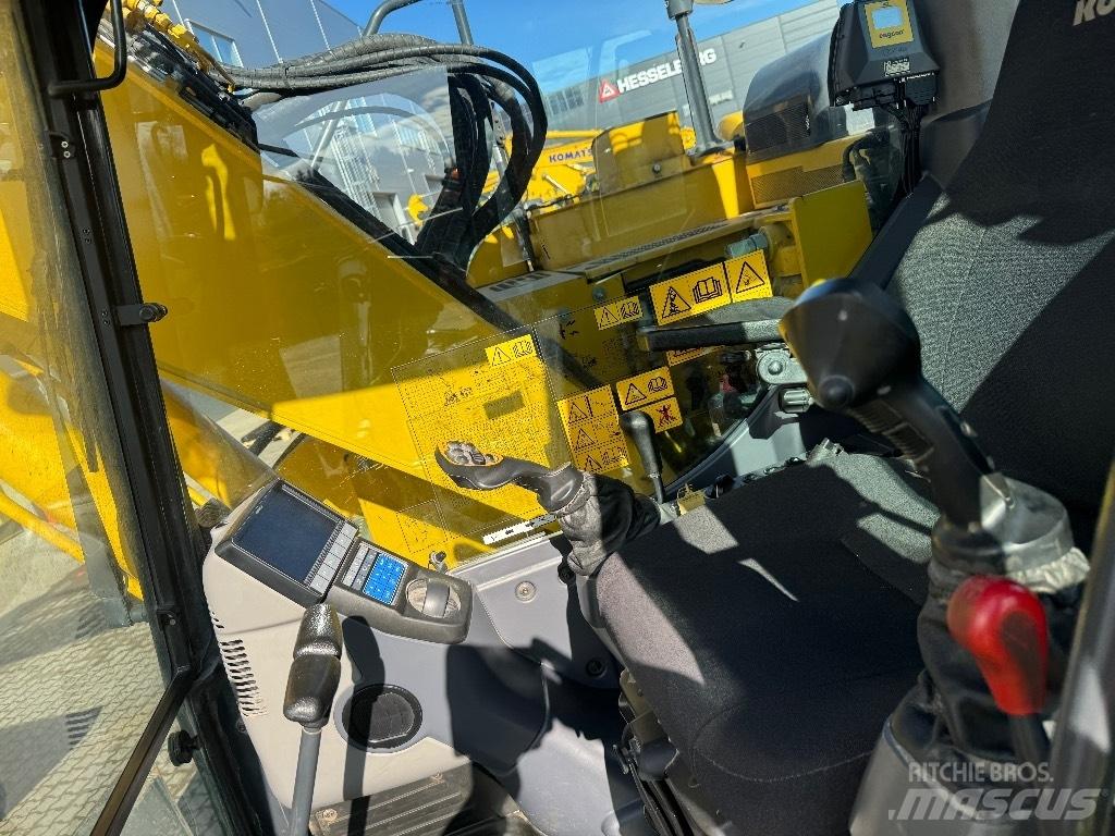 Komatsu PC 138 US-11 Bandgrävare