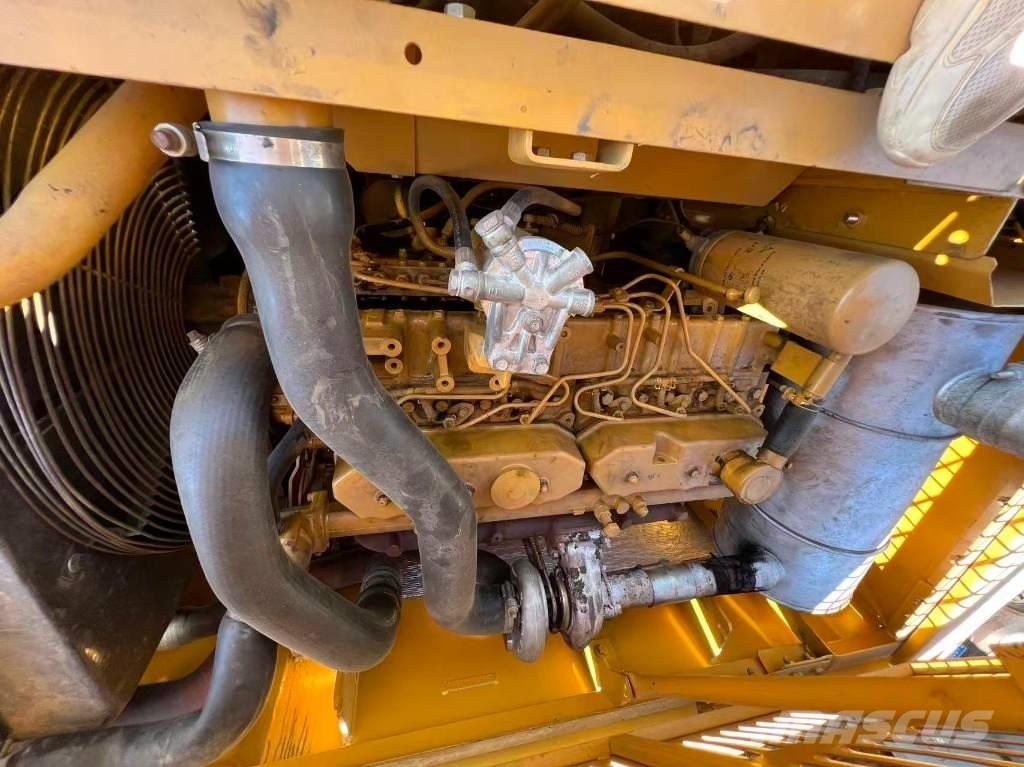 CAT 320 C L Bandgrävare