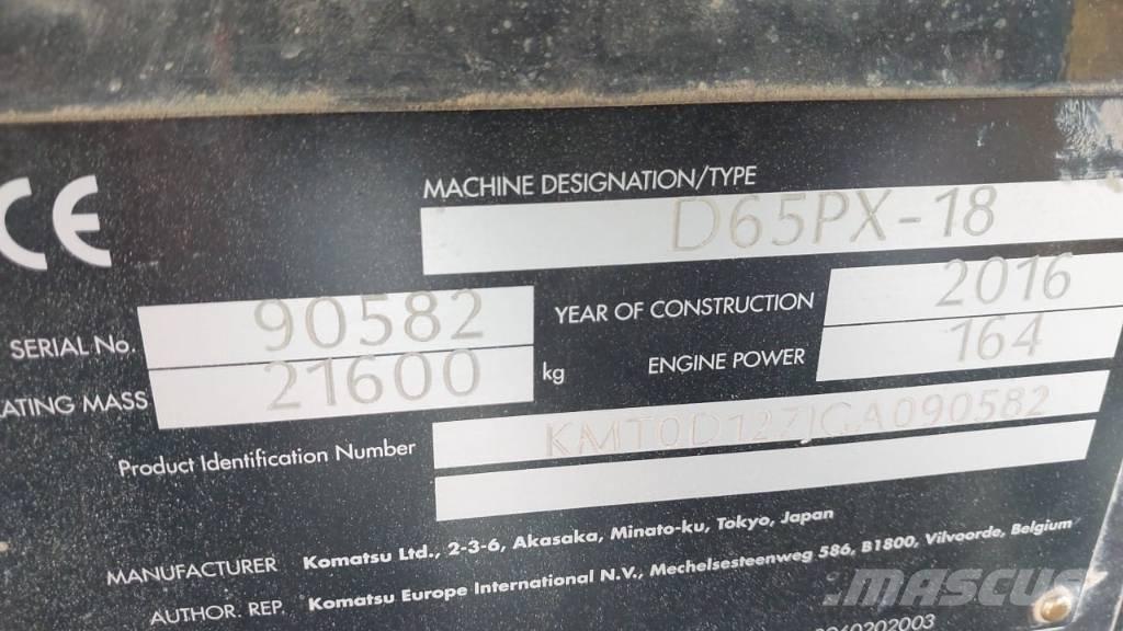 Komatsu D 65 PX-18 Bandschaktare