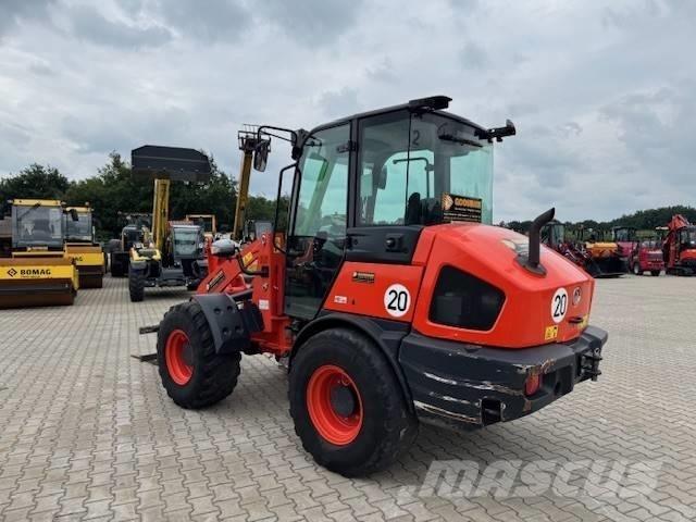 Kubota R 090 Hjullastare