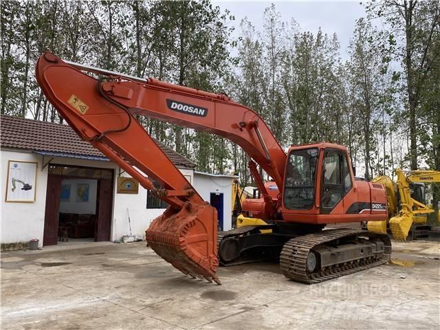 Doosan DH225LC-7 Bandgrävare