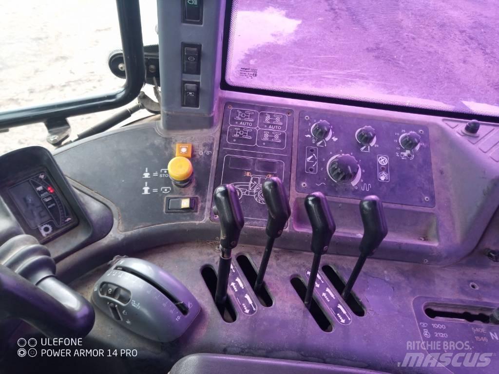 New Holland TM 165 Traktorer