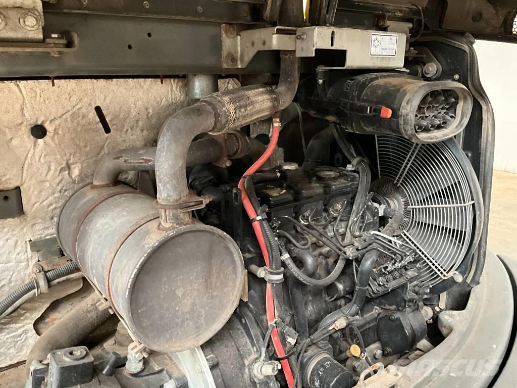 Neuson EZ 80 Midigrävmaskiner 7t - 12t