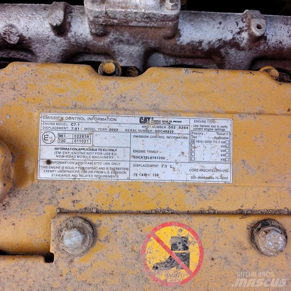 CAT 320 D Bandgrävare