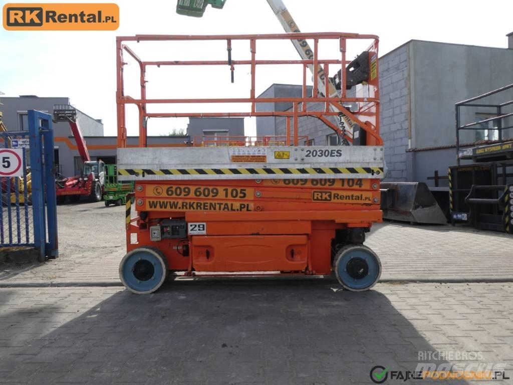 JLG 2030 ES Saxliftar