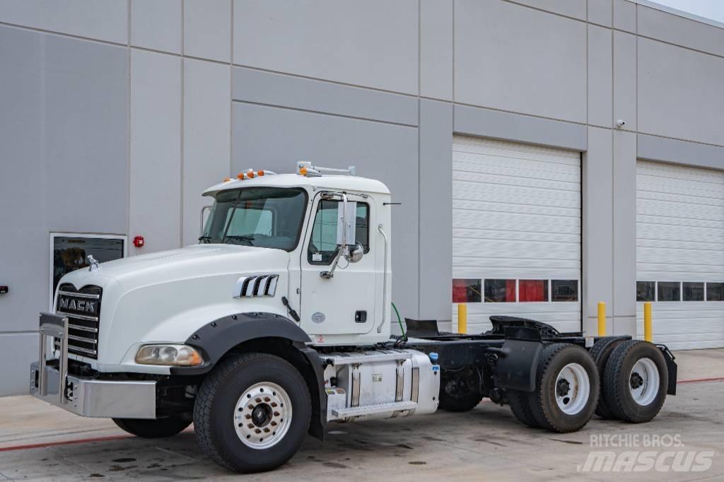 Mack Granite GU 813 Tippbilar