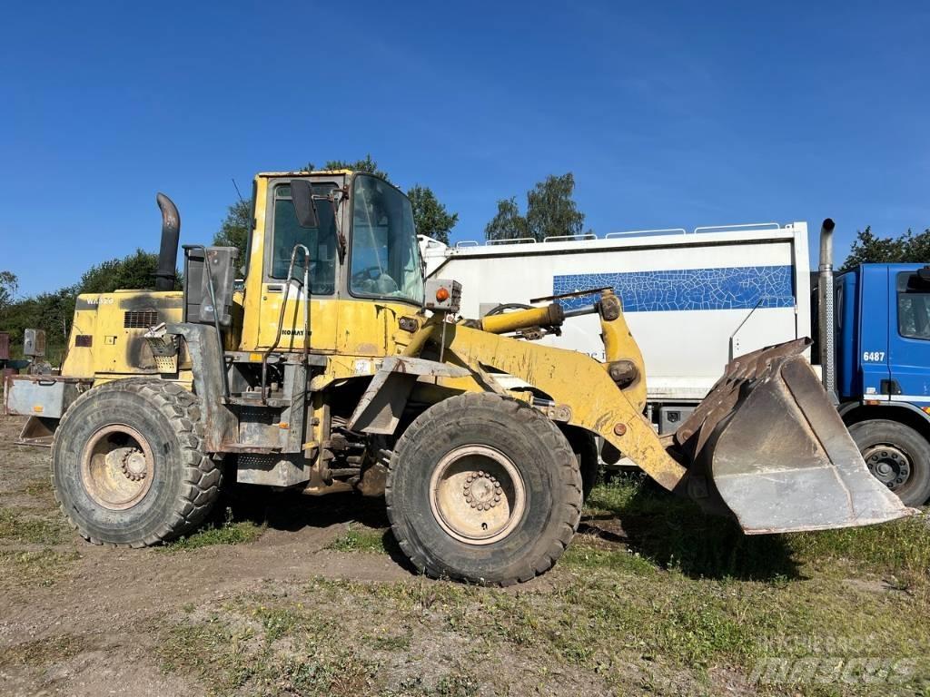 Komatsu WA 320 Hjullastare