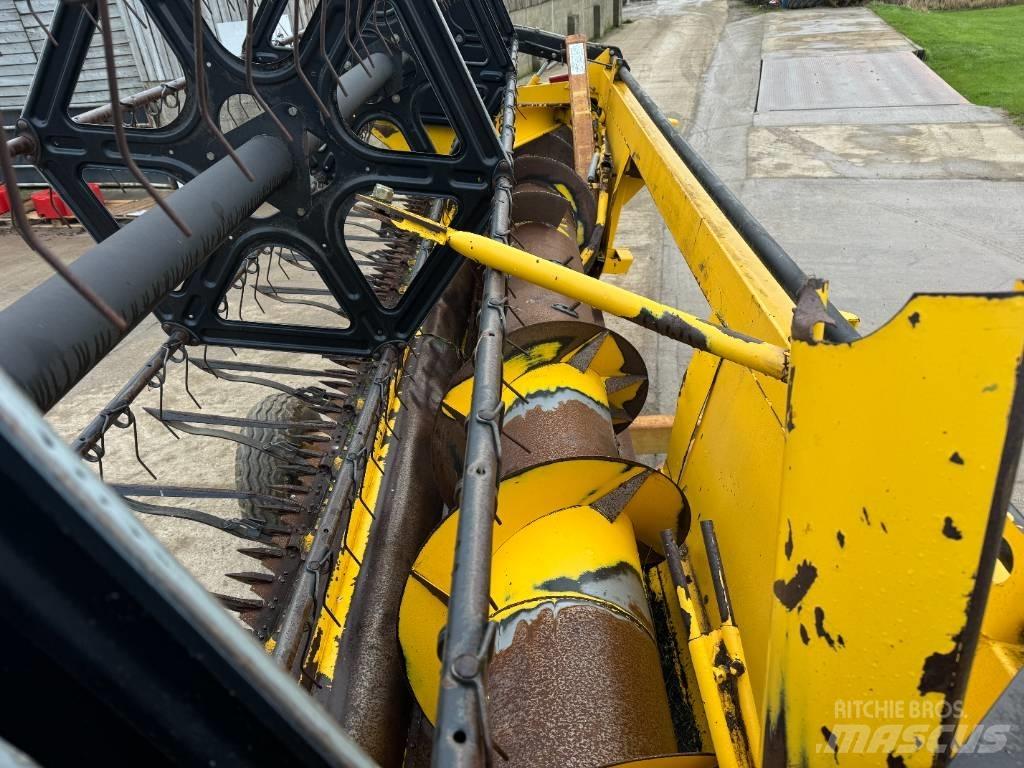 New Holland TX 66 Skördetröskor