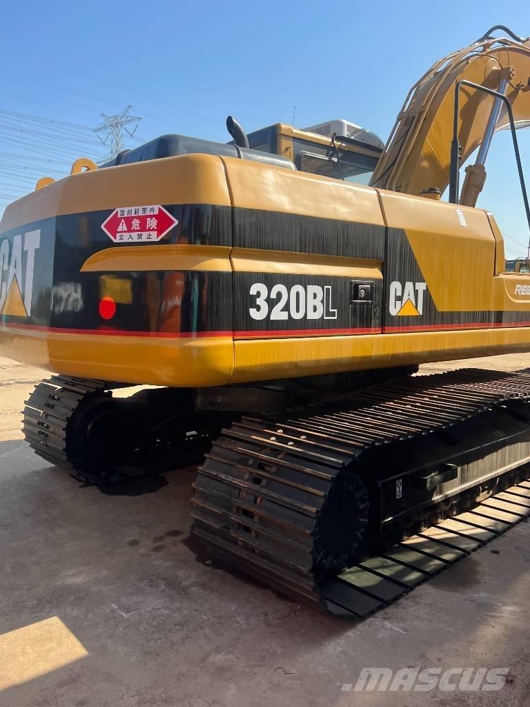 CAT 320 B Bandgrävare