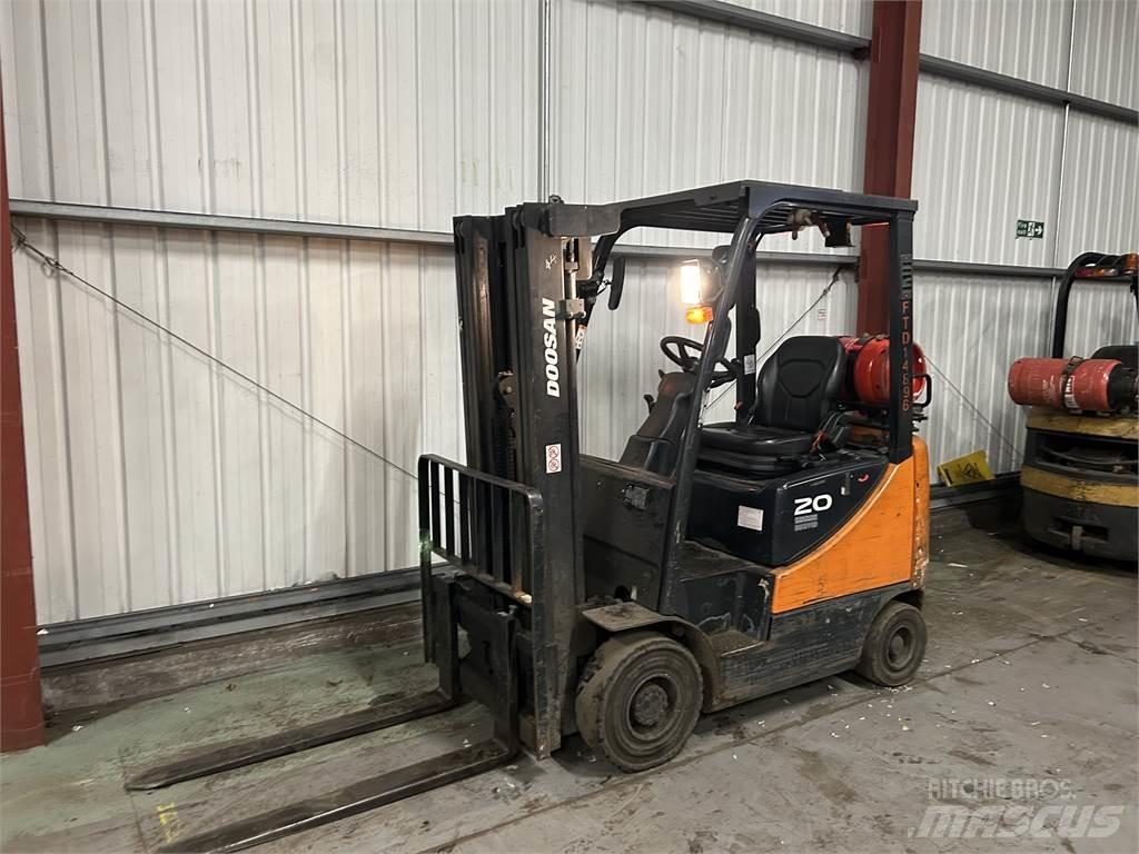 Doosan G20SC-5 Gasolmotviktstruckar