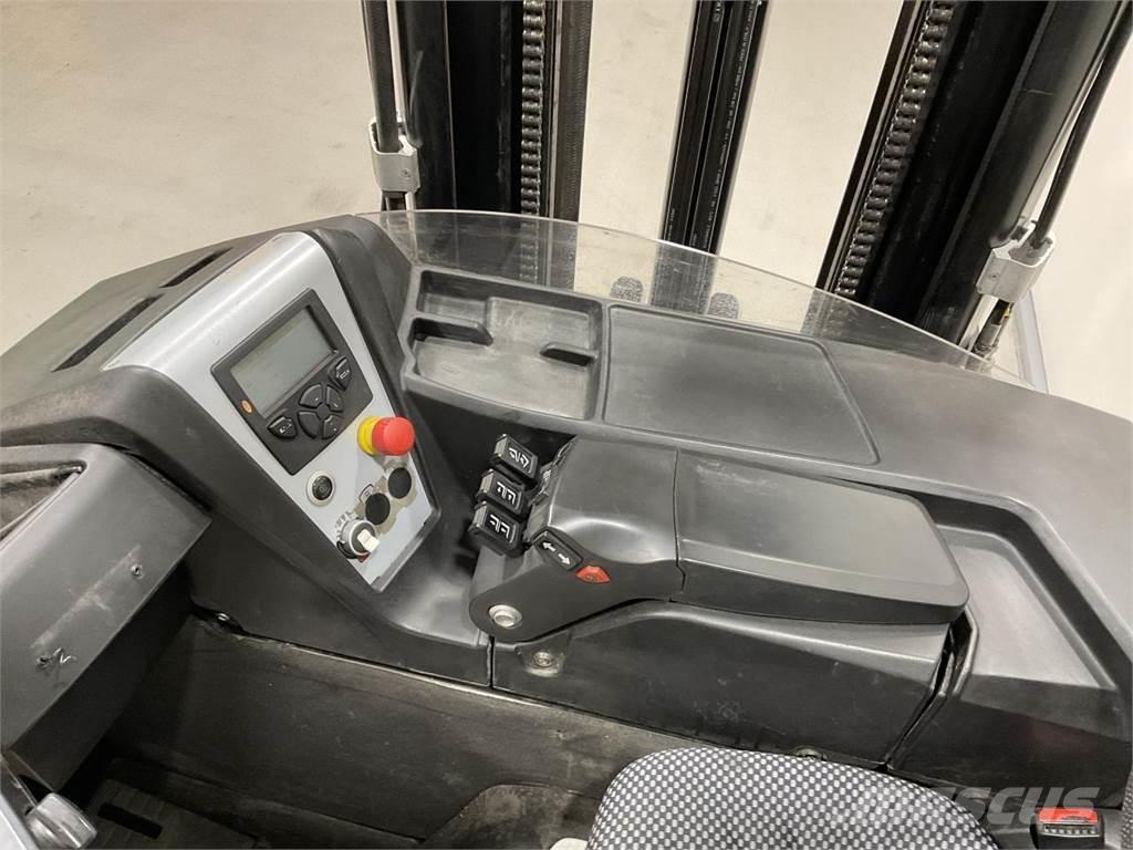 Mitsubishi RB16NH Skjutstativtruck