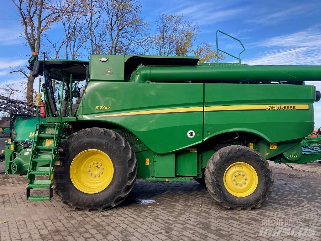 John Deere S 780 Skördetröskor