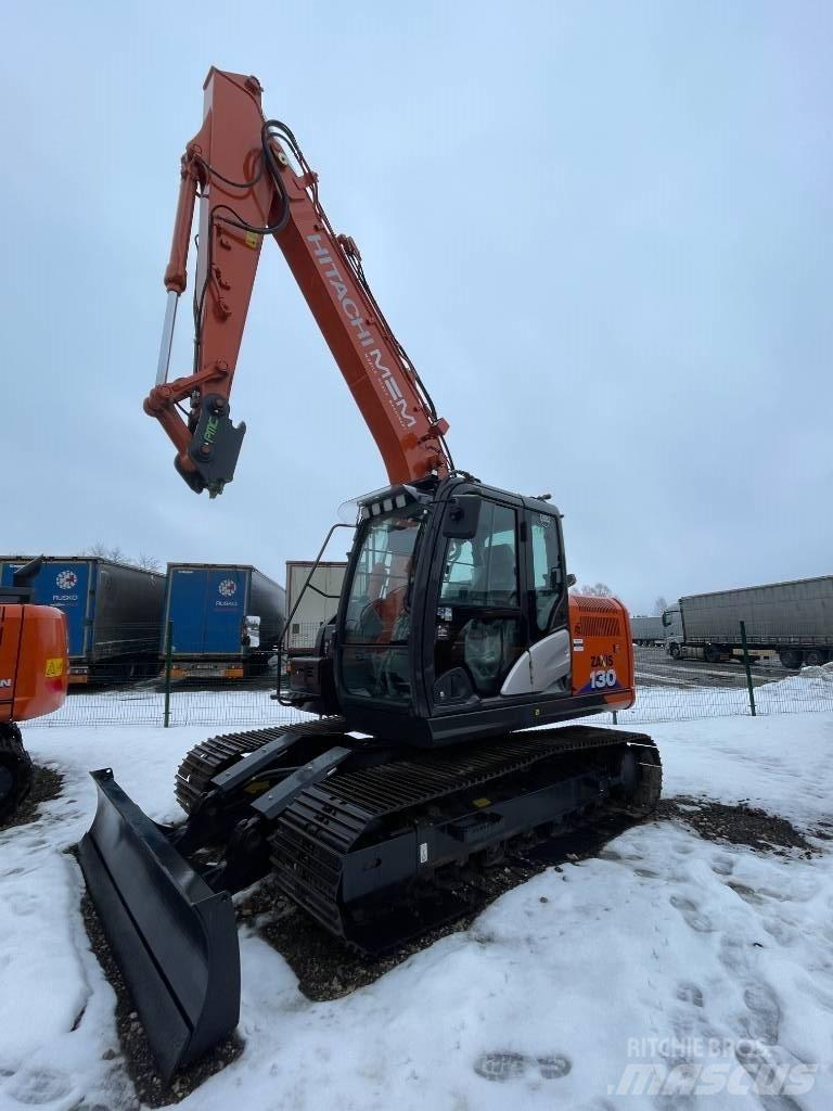 Hitachi ZX 130-6 Bandgrävare