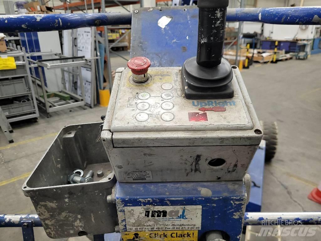 UpRight AB38 Bomliftar