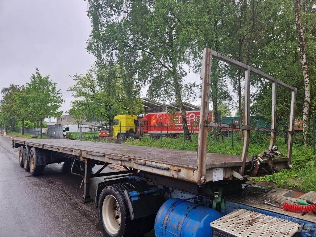 LAG 0-3-39 Flaktrailer