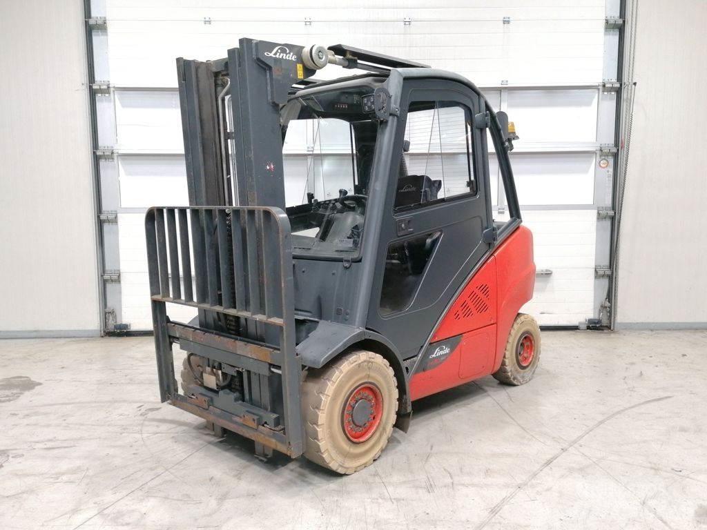 Linde H30D-02 Dieselmotviktstruckar