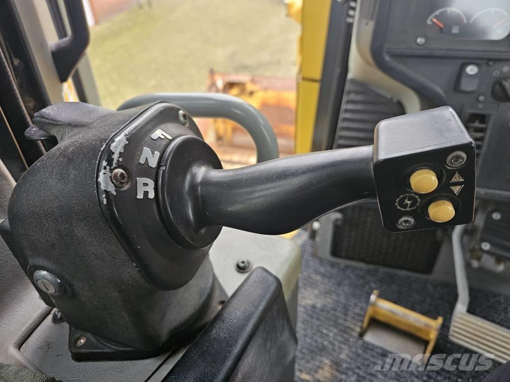 CAT D 6 T LGP Bandschaktare