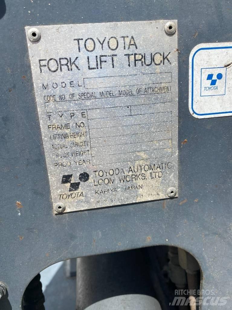 Toyota 42-6FG15 Gasolmotviktstruckar
