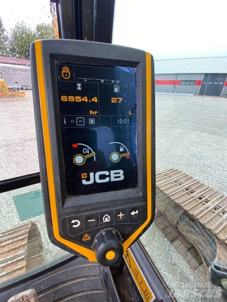 JCB JS 220 LC Bandgrävare