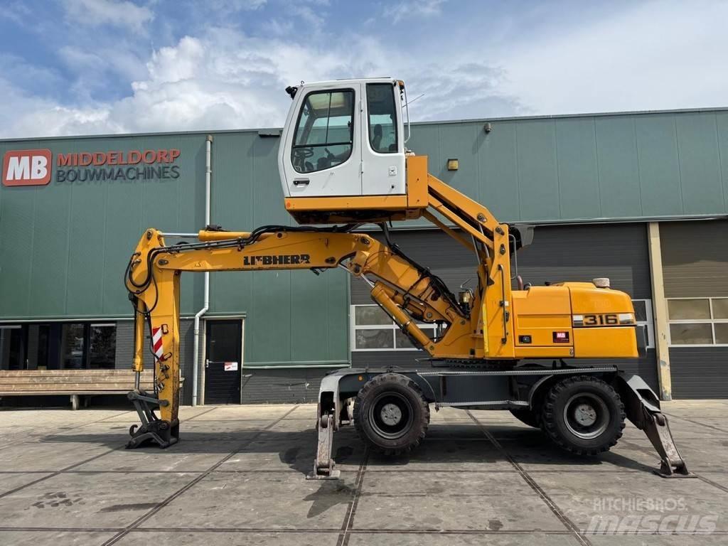 Liebherr A 316 Avfalls / industri hantering