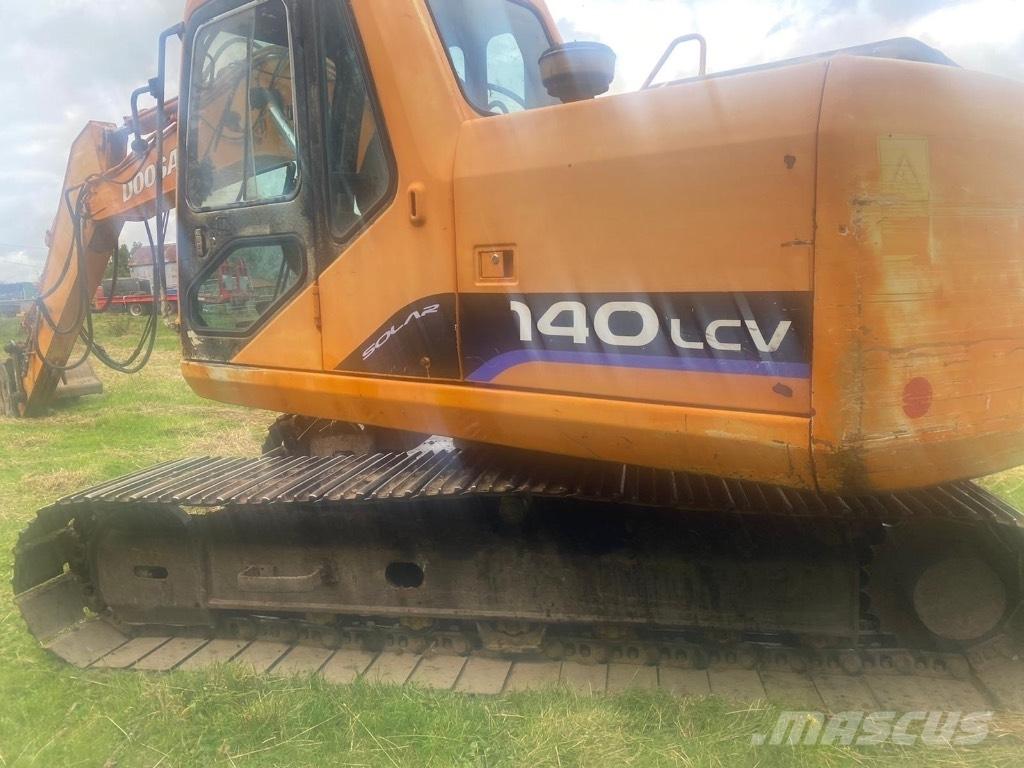 Doosan DX 140 Hjulgrävare