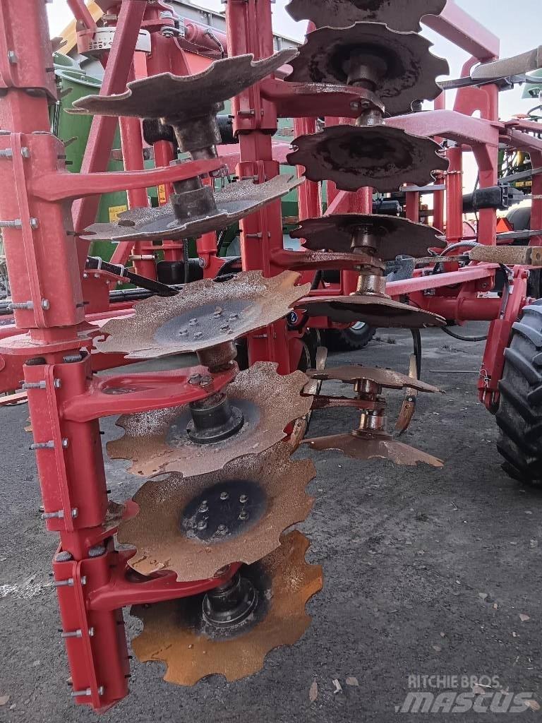 Horsch Terrano 4 MT Kultivatorer