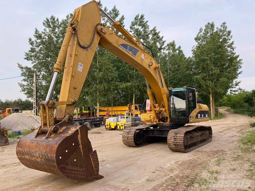 CAT 330CL Bandgrävare