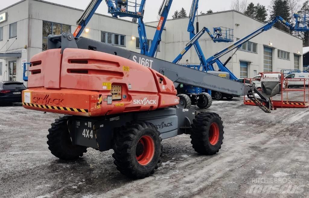 SkyJack SJ 66 T Bomliftar