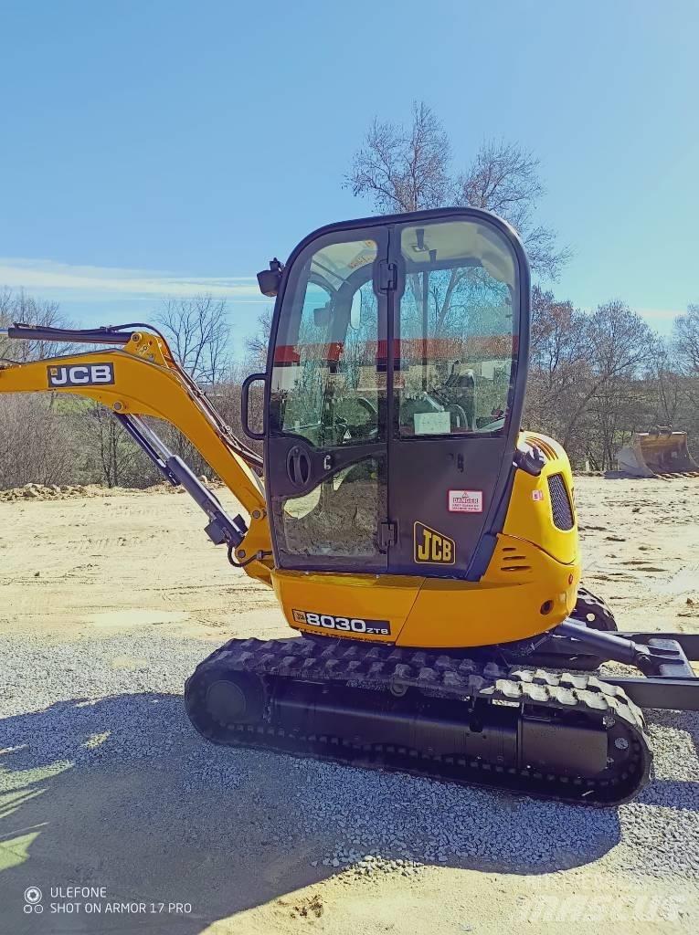 JCB 8030 ZTS Minigrävare < 7t