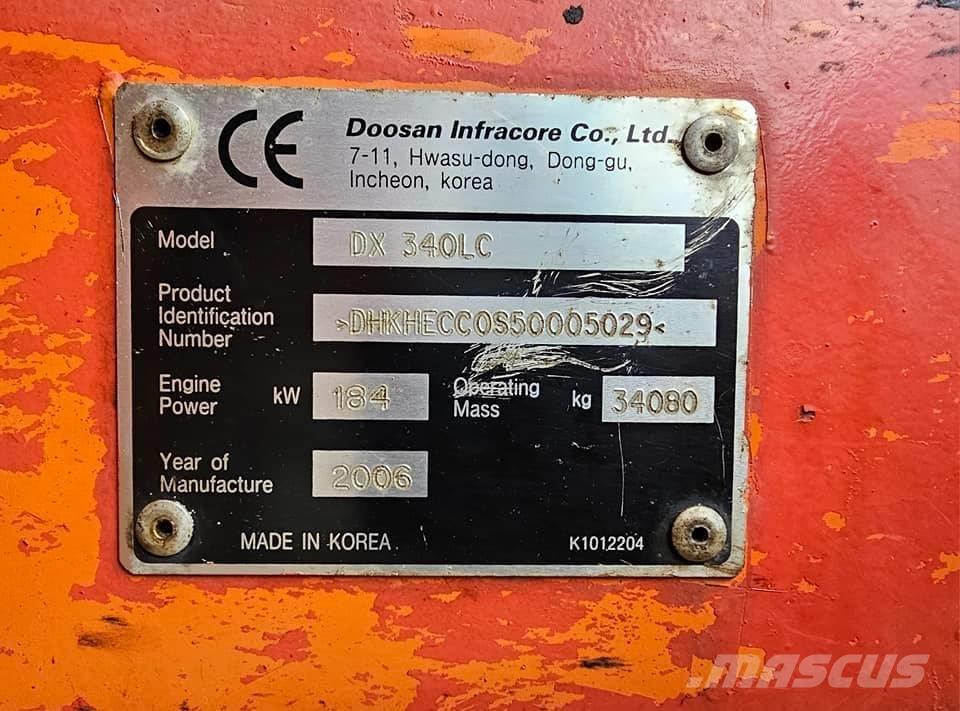 Doosan DX 340 LC Bandgrävare