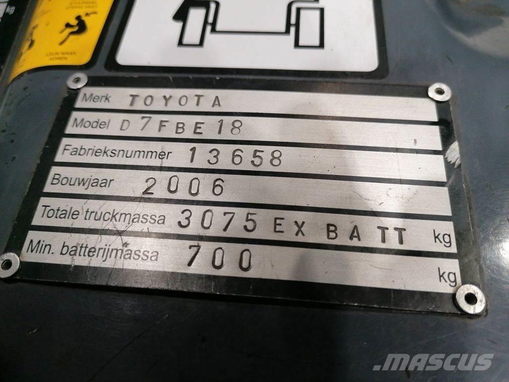 Toyota 7FBEF18 Elmotviktstruckar