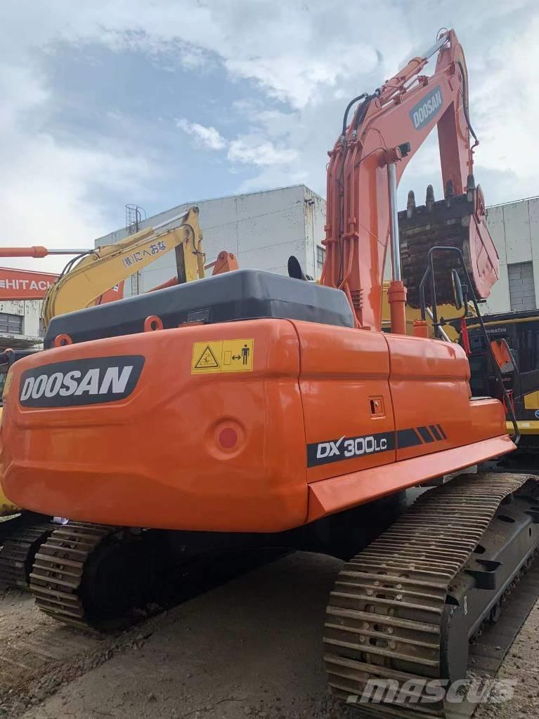 Doosan dx300 Bandgrävare
